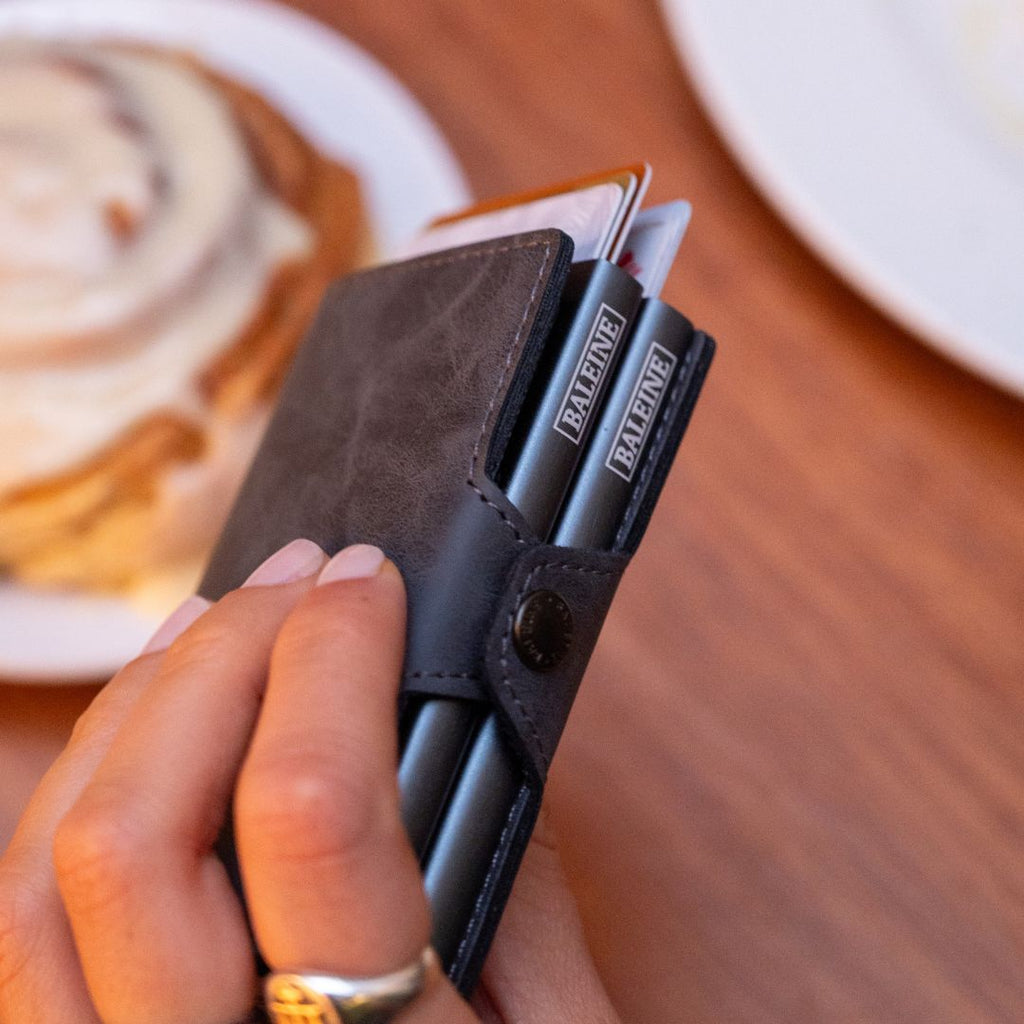 Double Kansas - Space Grey